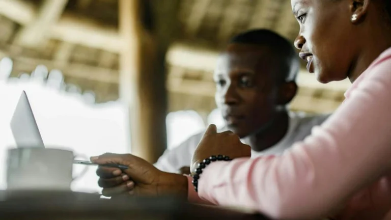 Tax Officer Presence Builds Trust in Rich Areas, Erodes It in Poor Ones: Tanzania Study